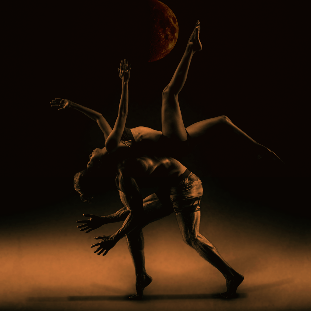 Dancing In The Moonlight by Eli&nbsp;Oko